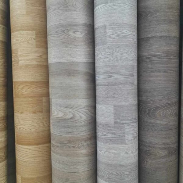 أرضيات فينيل فاخرة وعملية - مفروشات وأرضيات السريع بالرياض أرضيات فينيل عصرية بألوان خشبية وأنيقة من مفروشات وأرضيات السريع بالرياض