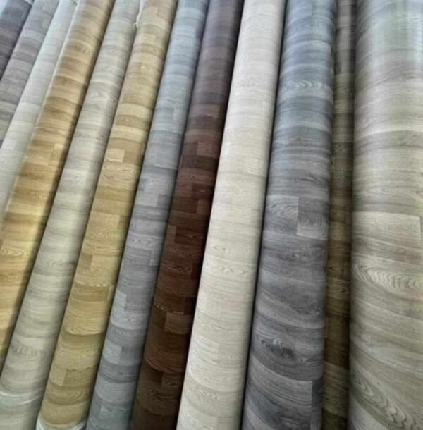 أرضيات فينيل للمستشفيات – جودة عالية ومعايير طبية | مفروشات وأرضيات السريع بالرياض أرضيات فينيل للمستشفيات مقاومة للبكتيريا وسهلة التنظيف من مفروشات وأرضيات السريع بالرياض