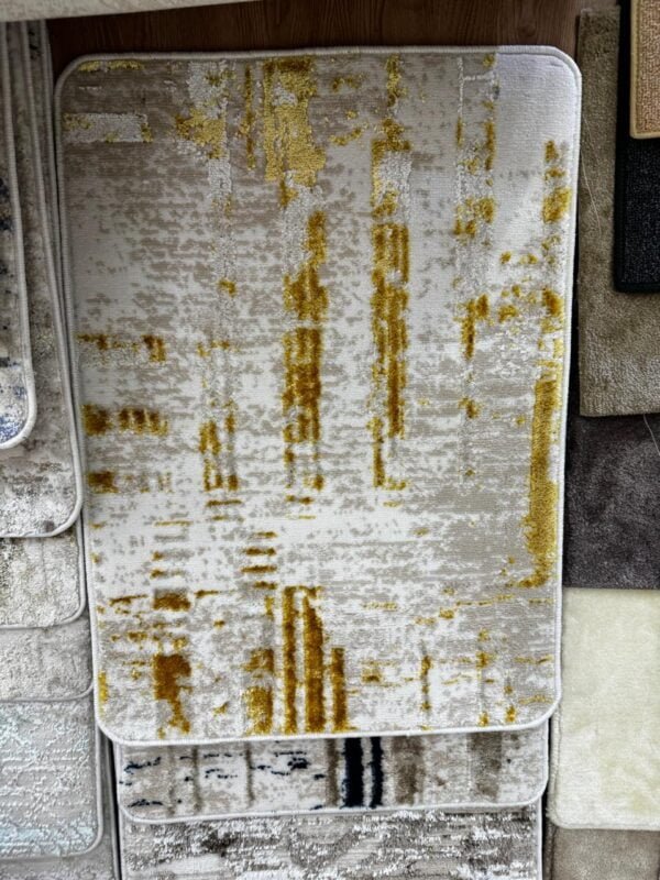 سجاد تركي فاخر بخيوط متينة - مفروشات وأرضيات السريع بالرياض سجاد تركي فاخر بخيوط عالية الجودة من مفروشات وأرضيات السريع بالرياض