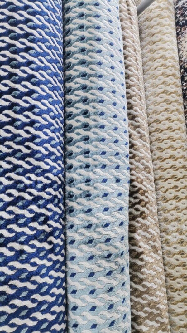 موكيت بخيط وصناعة تركية فاخرة - مفروشات وأرضيات السريع بالرياض موكيت تركي فاخر بخيط متين عالي الجودة من مفروشات وأرضيات السريع بالرياض